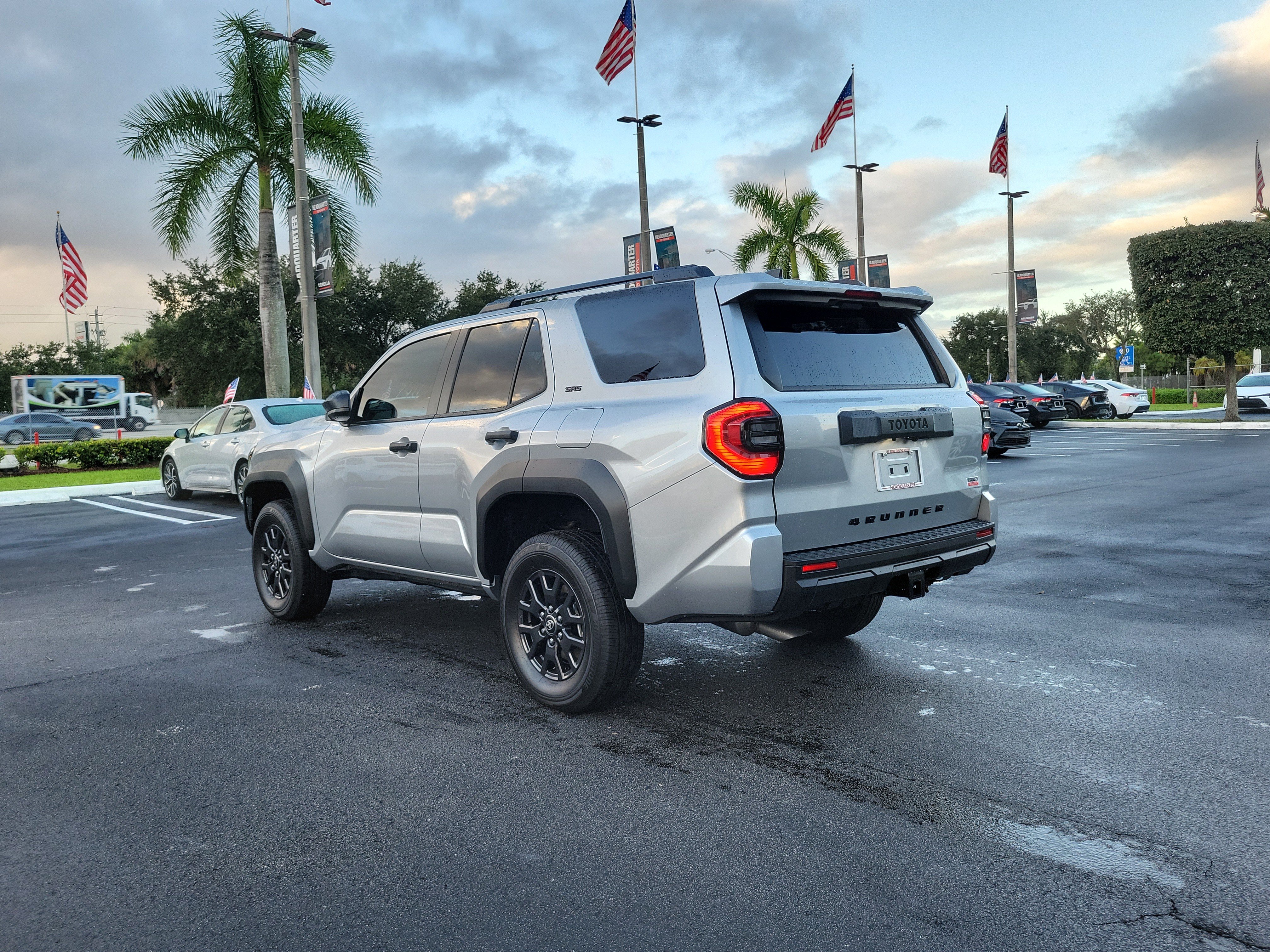 Used 2026 Toyota 4Runner SR5 AWD/4WD image 8