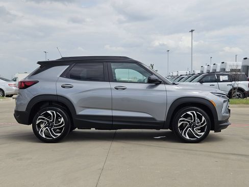 New 2026 Chevrolet TrailBlazer RS w/ Driver Confidence Package FWD image 7