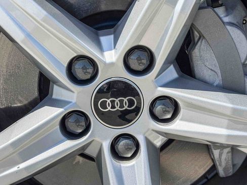Used 2023 Audi Q5 2.0T Premium w/ Convenience Package AWD/4WD image 15
