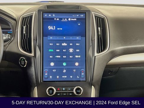 Certified 2024 Ford Edge SEL w/ Convenience Package AWD/4WD image 18