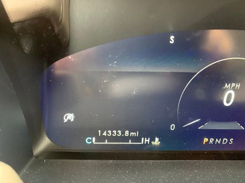 Used 2022 Lincoln Nautilus AWD image 29