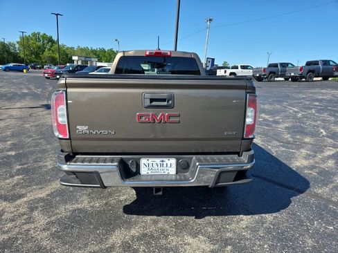 Used 2015 GMC Canyon SLT w/ LPO, Gearon Bar Package AWD/4WD image 5