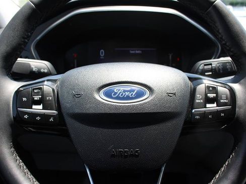 Used 2023 Ford Escape Active AWD/4WD image 13