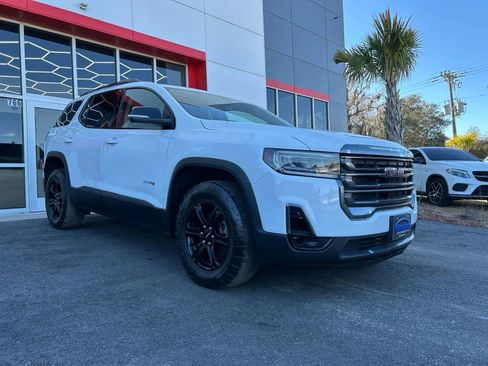 Used 2020 GMC Acadia AT4 image 3