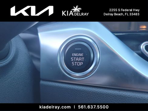 Certified 2020 Kia Niro LXS image 28