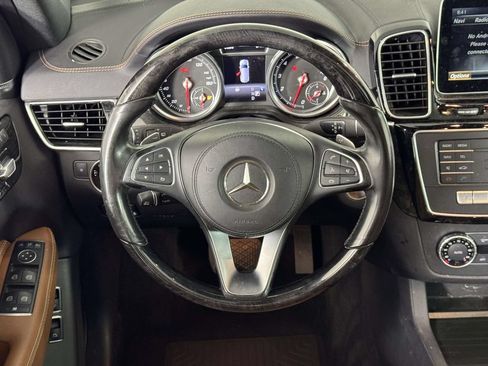 Used 2017 Mercedes-Benz GLS 450 4MATIC image 20