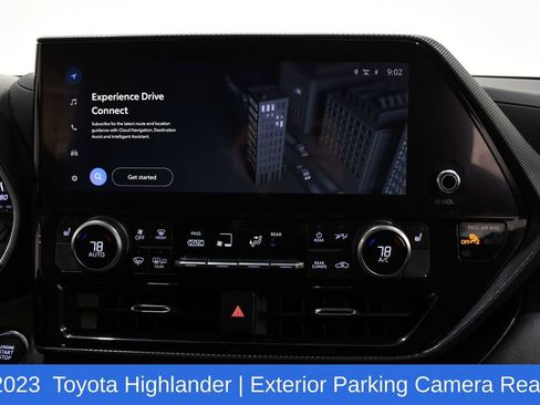 Used 2023 Toyota Highlander XSE image 17