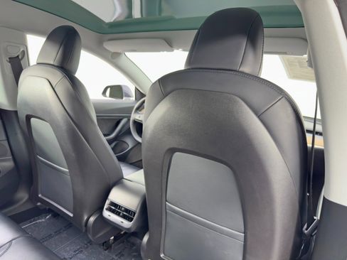 Used 2020 Tesla Model 3 Standard Range Plus image 34