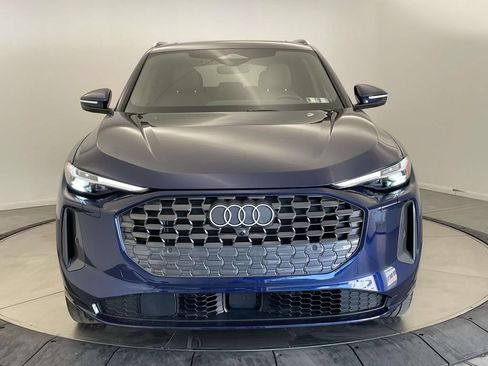 Certified 2025 Audi Q5 Premium w/ Premium Plus AWD/4WD image 10