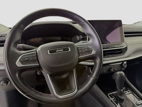 Used 2022 Jeep Compass Limited w/ Elite Group AWD/4WD image 15