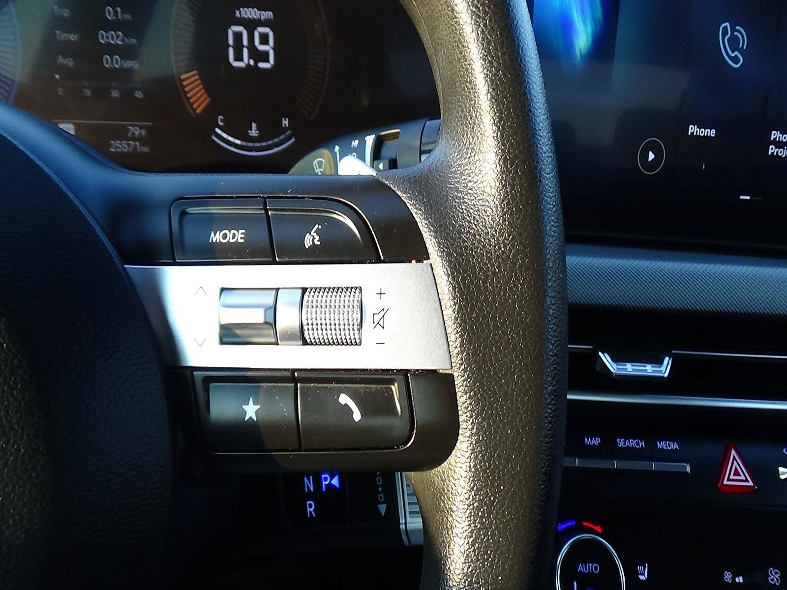 Used 2025 Hyundai Sonata SEL FWD image 22