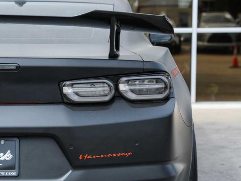 Used 2022 Chevrolet Camaro ZL1 RWD image 16
