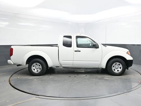 Used 2019 Nissan Frontier S image 8