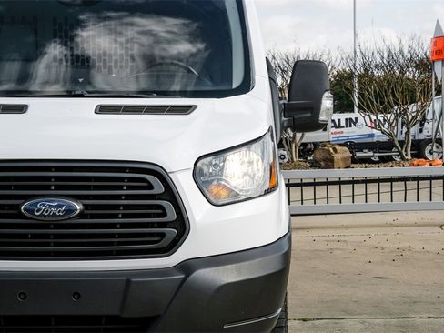 Used 2019 Ford Transit 250 130 Low Roof image 43