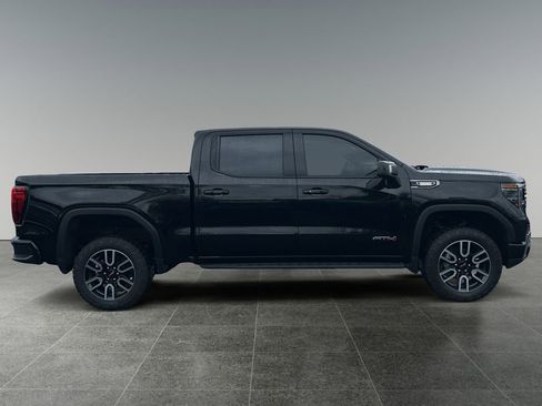 Used 2026 GMC Sierra 1500 AT4 w/ AT4 Premium Package AWD/4WD image 10