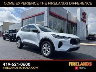 Used 2023 Ford Escape Active AWD/4WD video 1