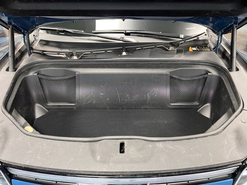 Used 2025 Rivian R1T Adventure image 21