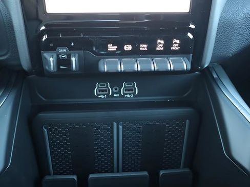 New 2026 RAM 3500 Laramie image 22