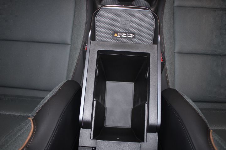 New 2026 GMC Terrain AT4 w/ Convenience Package III AWD/4WD image 30