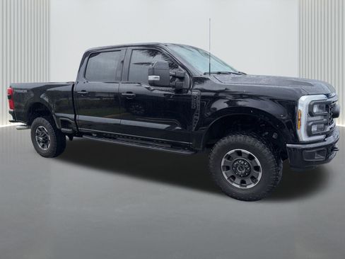Used 2024 Ford F250 Lariat w/ Lariat Ultimate Package AWD/4WD image 3