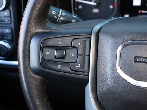 Used 2023 GMC Sierra 2500 Denali image 15