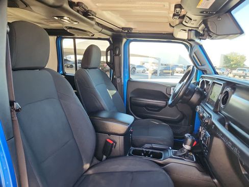 Used 2021 Jeep Wrangler Unlimited Sport image 19
