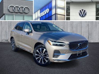 Certified 2023 Volvo XC60 B5 Plus w/ Climate Package