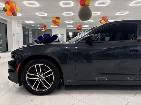 Used 2019 Dodge Charger SXT w/ Plus Group image 6