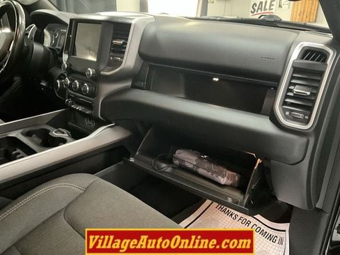 Used 2021 RAM 1500 Big Horn AWD/4WD image 35