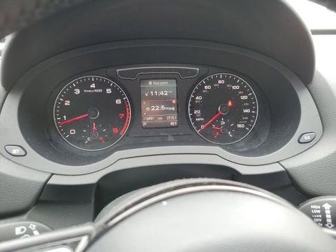 Used 2017 Audi Q3 2.0T Premium Plus w/ Premium Plus Package image 9