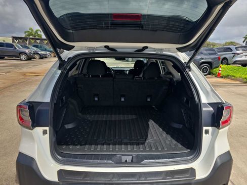 Used 2023 Subaru Outback Premium AWD/4WD image 20