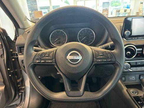 Certified 2024 Nissan Sentra S FWD image 18