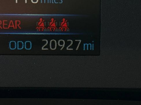 Used 2024 Toyota Corolla LE FWD image 8