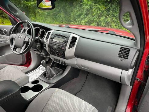 Used 2012 Toyota Tacoma image 20