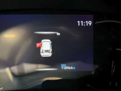 Used 2023 Toyota RAV4 XLE Premium FWD image 25