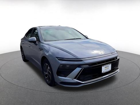 Used 2026 Hyundai Sonata Blue FWD image 3
