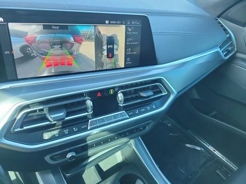 Used 2022 BMW X5 sDrive40i w/ M Sport Package image 30