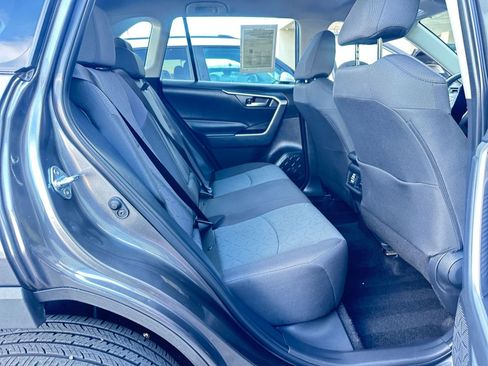 Used 2025 Toyota RAV4 XLE image 25