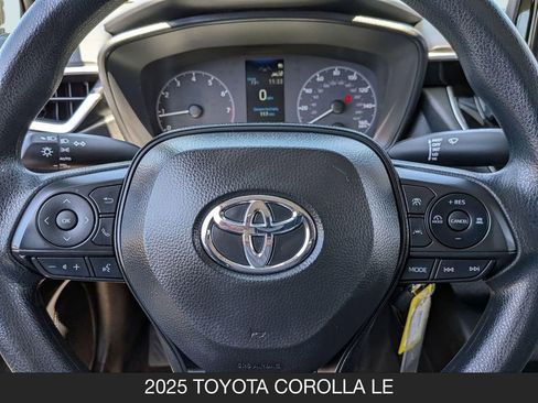 Used 2025 Toyota Corolla LE FWD image 12