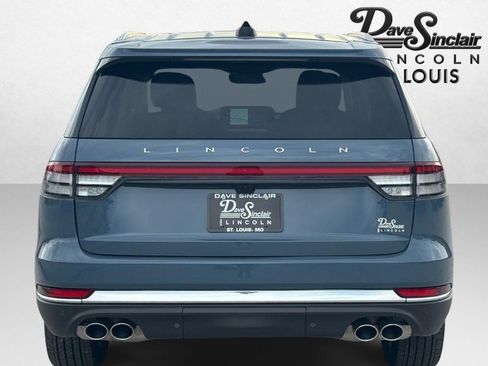 New 2026 Lincoln Aviator AWD image 4