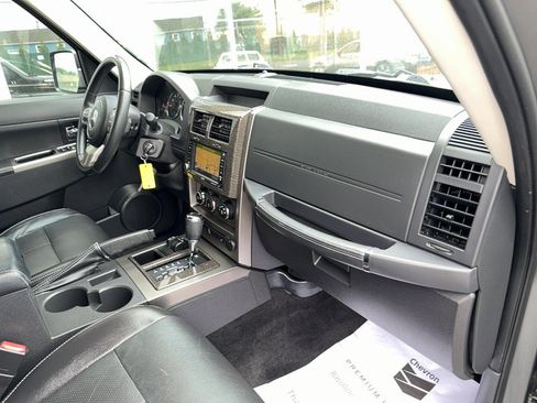 Used 2012 Jeep Liberty Limited Jet AWD/4WD image 20