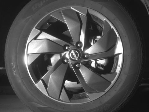 Used 2025 Nissan Rogue SV AWD/4WD image 13