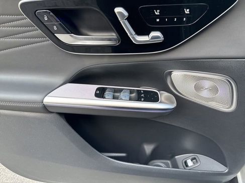 New 2026 Mercedes-Benz GLC 300 4MATIC image 17