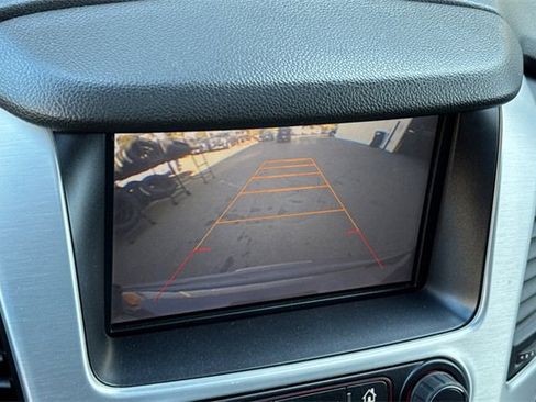 Used 2015 GMC Yukon XL SLT w/ Open Road Package image 21