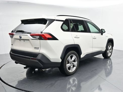 Used 2020 Toyota RAV4 Limited AWD/4WD image 7