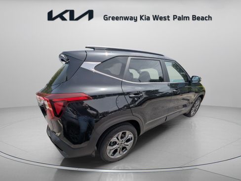 Certified 2024 Kia Seltos S FWD image 7