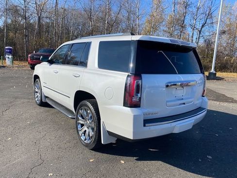 Used 2017 GMC Yukon Denali w/ Open Road Package image 3