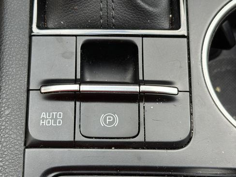 Used 2022 Kia K5 GT-Line w/ GT-Line FWD Premium Package image 9