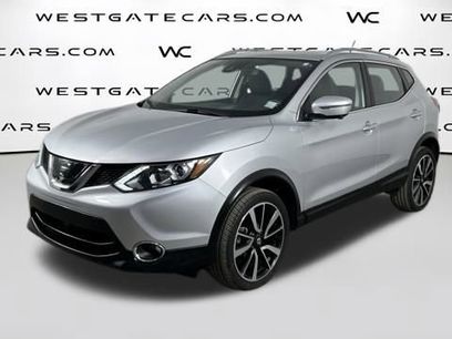 Used 2017 Nissan Rogue Sport SL w/ SL Premium Package