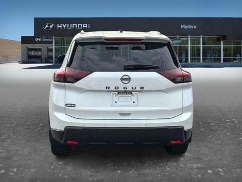 Used 2026 Nissan Rogue Dark Armor FWD image 5